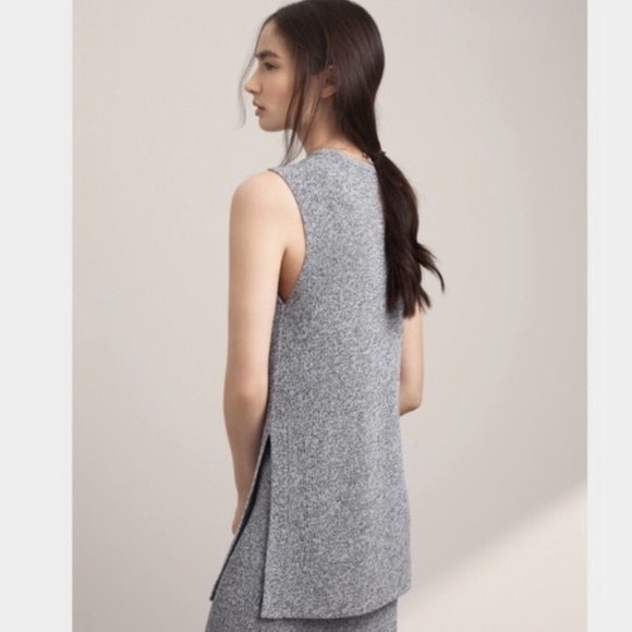 Aritzia Wilfred Palmier Sleeveless Sweater - Picture 3 of 7